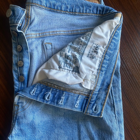 Levis 501 Skinny Jeans 👖 - Picture 4 of 7